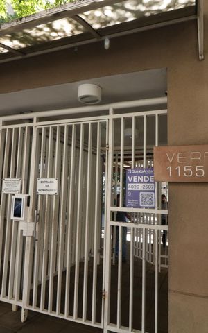 Apartamento à venda com 45m², 2 quartos e 1 vagaFachada e portaria