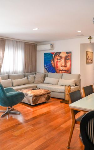 Apartamento à venda com 110m², 3 quartos e 3 vagas Apartamento à venda com 110m², 3 quartos e 3 vagasSala