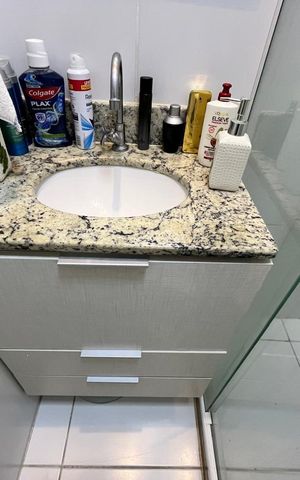 Apartamento à venda com 70m², 2 quartos e 1 vaga Apartamento à venda com 70m², 2 quartos e 1 vagaBanheiro da Suíte