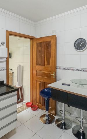 Casa de condomínio à venda com 103m², 2 quartos e 2 vagas Casa de condomínio à venda com 103m², 2 quartos e 2 vagasCozinha