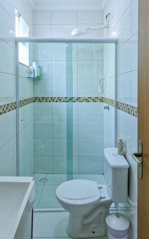 Casa de condomínio à venda com 103m², 2 quartos e 2 vagas Casa de condomínio à venda com 103m², 2 quartos e 2 vagasBanheiro Suíte 1