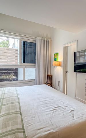 Casa à venda com 300m², 5 quartos e 1 vaga Casa à venda com 300m², 5 quartos e 1 vagaSuíte