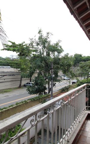 Casa à venda com 500m², 4 quartos e 4 vagasSala 2 - Varanda