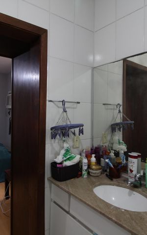 Casa à venda com 500m², 4 quartos e 4 vagasSuíte 2 - Banheiro