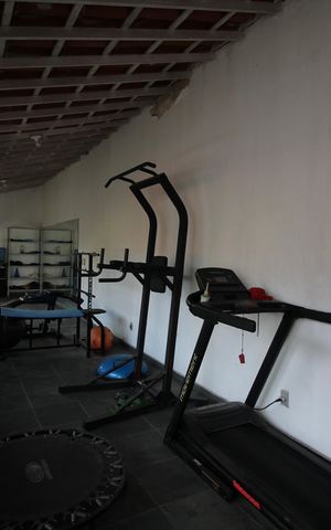 Casa à venda com 500m², 4 quartos e 4 vagasÁrea comum