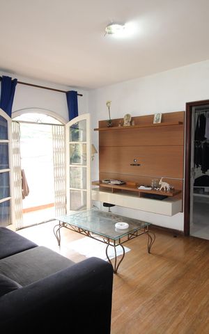 Casa à venda com 500m², 4 quartos e 4 vagasSala 2