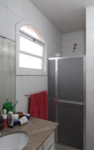 Casa à venda com 500m², 4 quartos e 4 vagasSuíte 2 - Banheiro