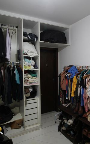 Casa à venda com 500m², 4 quartos e 4 vagasSuíte 3 - Closet