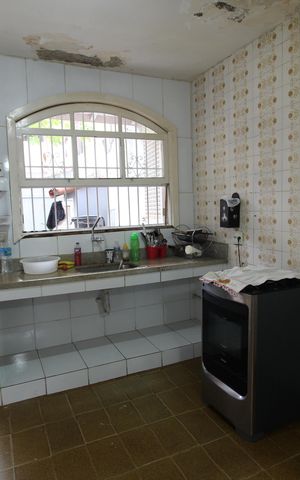 Casa à venda com 500m², 4 quartos e 4 vagasCozinha
