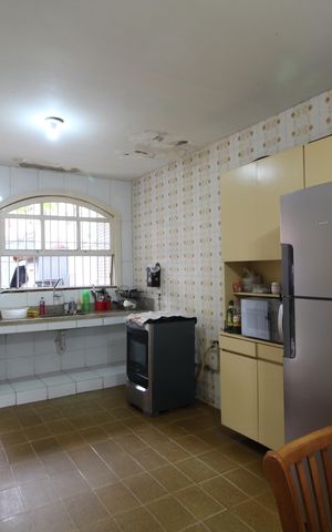 Casa à venda com 500m², 4 quartos e 4 vagasCozinha