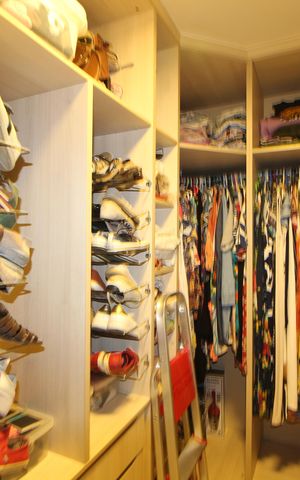 Casa de condomínio à venda com 141m², 4 quartos e 4 vagasQuarto 4 - Closet