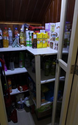 Casa de condomínio à venda com 141m², 4 quartos e 4 vagasDespensa