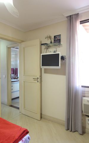 Casa de condomínio à venda com 141m², 4 quartos e 4 vagasQuarto 1