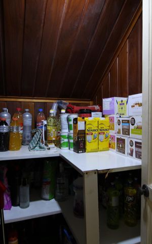 Casa de condomínio à venda com 141m², 4 quartos e 4 vagasDespensa