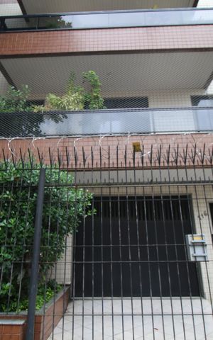 Apartamento à venda com 70m², 3 quartos e 1 vagaFachada do Prédio e Placa