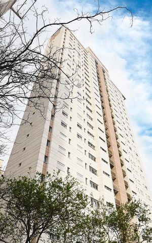 Apartamento à venda com 211m², 4 quartos e 3 vagas Apartamento à venda com 211m², 4 quartos e 3 vagasFachada