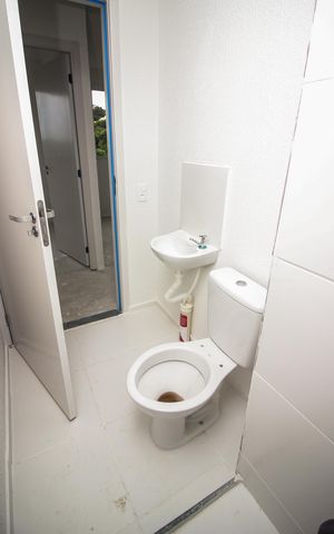 Apartamento à venda com 41m², 2 quartos e 1 vaga Apartamento à venda com 41m², 2 quartos e 1 vagaBanheiro
