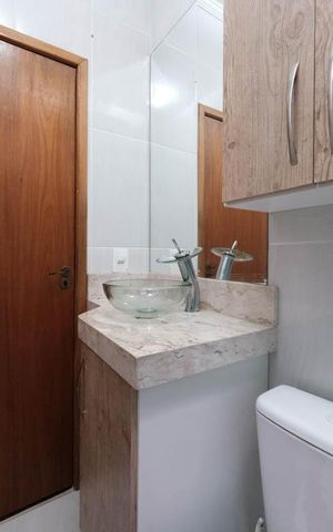 Casa à venda com 200m², 3 quartos e 5 vagasBanheiro