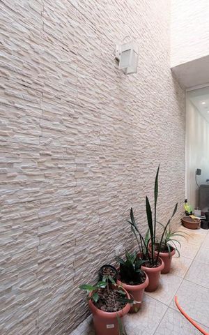 Casa à venda com 200m², 3 quartos e 5 vagasÁrea Externa