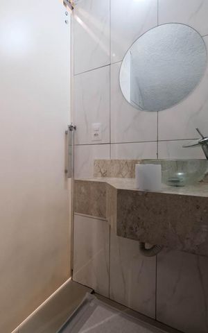 Casa à venda com 200m², 3 quartos e 5 vagasBanheiro