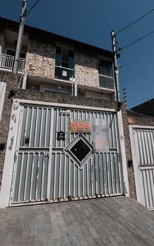 Casa à venda com 200m², 3 quartos e 5 vagasFachada