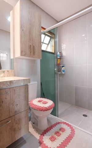 Casa à venda com 200m², 3 quartos e 5 vagasBanheiro