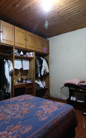 Casa à venda com 330m², 6 quartos e 8 vagasQuarto 1 - Casa 3
