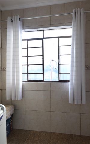 Casa à venda com 330m², 6 quartos e 8 vagasLavanderia - Casa 1