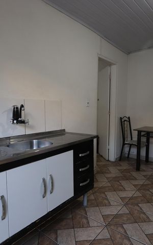 Casa à venda com 330m², 6 quartos e 8 vagasCozinha - Casa 2