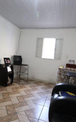 Casa à venda com 330m², 6 quartos e 8 vagasSala - Casa 2