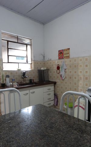 Casa à venda com 330m², 6 quartos e 8 vagasCozinha - Casa 3