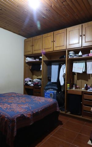 Casa à venda com 330m², 6 quartos e 8 vagasQuarto 1 - Casa 3