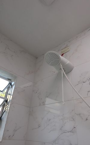Casa à venda com 330m², 6 quartos e 8 vagasBanheiro da Suíte - Casa 2