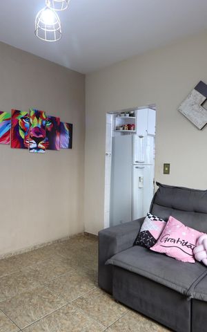 Casa à venda com 330m², 6 quartos e 8 vagasSala - Casa 1