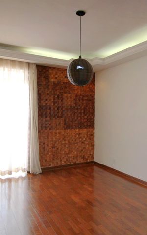 Apartamento à venda com 120m², 3 quartos e 2 vagasSala