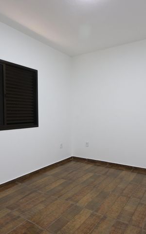 Casa à venda com 205m², 3 quartos e 2 vagasQuarto 2
