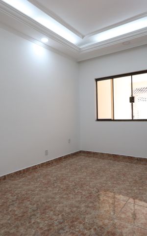 Casa à venda com 205m², 3 quartos e 2 vagasSala