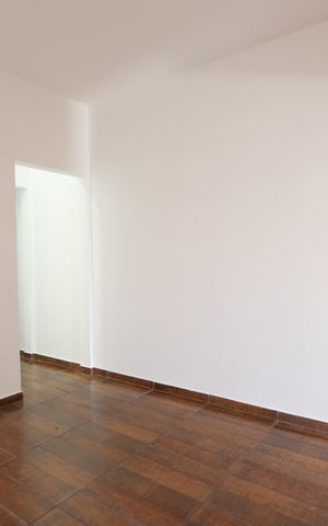 Casa à venda com 205m², 3 quartos e 2 vagasSala 2