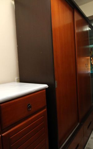 Casa à venda com 171m², 2 quartos e sem vagaCloset