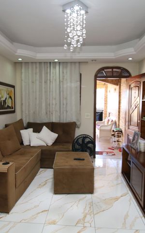 Casa à venda com 171m², 2 quartos e sem vagaSala