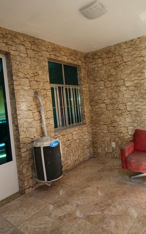 Casa à venda com 171m², 2 quartos e sem vagaVaranda 2º piso