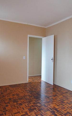 Casa à venda com 188m², 5 quartos e 3 vagasQuarto 4 - Segundo Andar