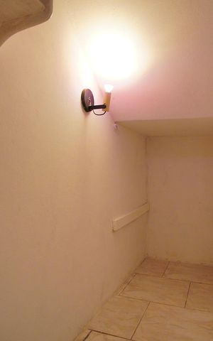 Casa à venda com 188m², 5 quartos e 3 vagasDepósito