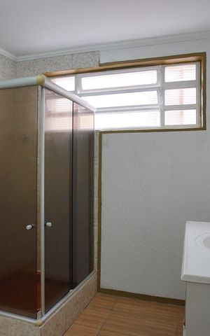 Casa à venda com 188m², 5 quartos e 3 vagasBanheiro Corredor