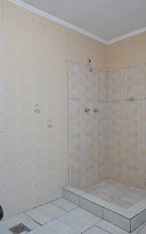 Casa à venda com 188m², 5 quartos e 3 vagasBanheiro Corredor 2 - Segundo Andar