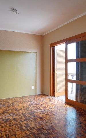 Casa à venda com 188m², 5 quartos e 3 vagasQuarto 4 - Segundo Andar