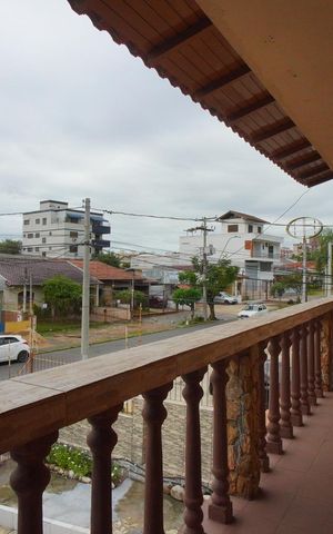 Casa à venda com 188m², 5 quartos e 3 vagasQuarto 4 Varanda - Segundo Andar