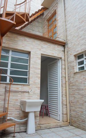 Casa à venda com 188m², 5 quartos e 3 vagasÁrea de Serviço