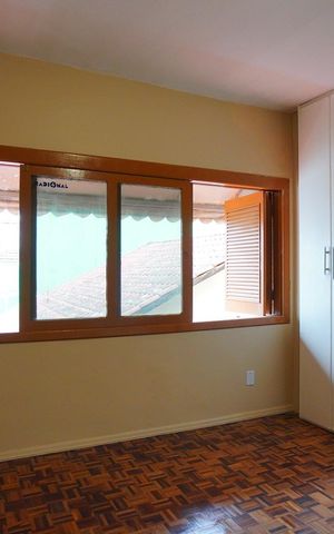 Casa à venda com 188m², 5 quartos e 3 vagasQuarto 3 - Segundo Andar