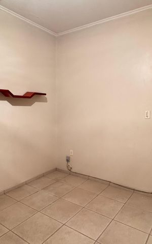 Casa à venda com 252m², 3 quartos e 4 vagas Casa à venda com 252m², 3 quartos e 4 vagasQuarto 1